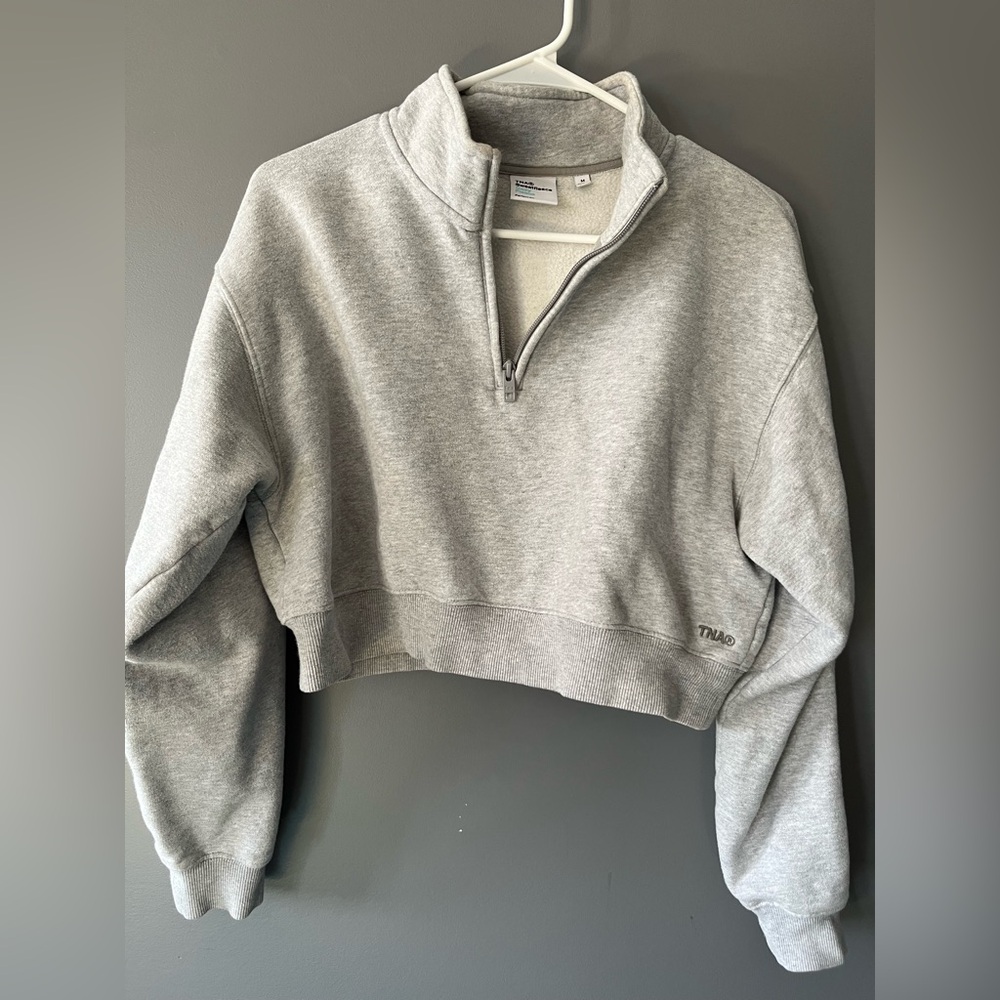 TNA Light Gray Half-Zip Cropped Hoodie sweatfleece cozy fleece